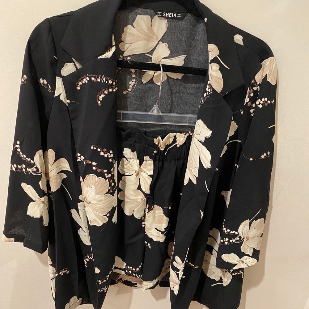 Two Piece Floral Set/Suit from SHEIN!